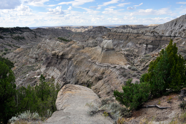 rock formations in Makoshika State Park